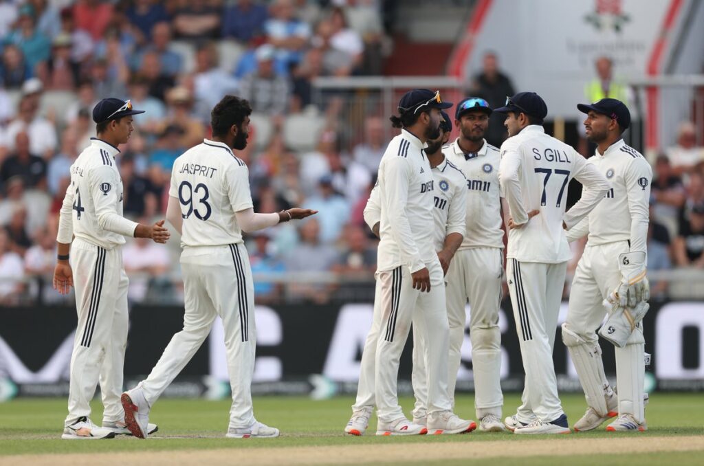 root inches c loser to sachin
